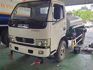 Xe xi téc rửa đường 03 khối Dongfeng